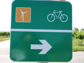 Beschilderung Wind.rad.route, &copy; Vino Versum Poysdorf