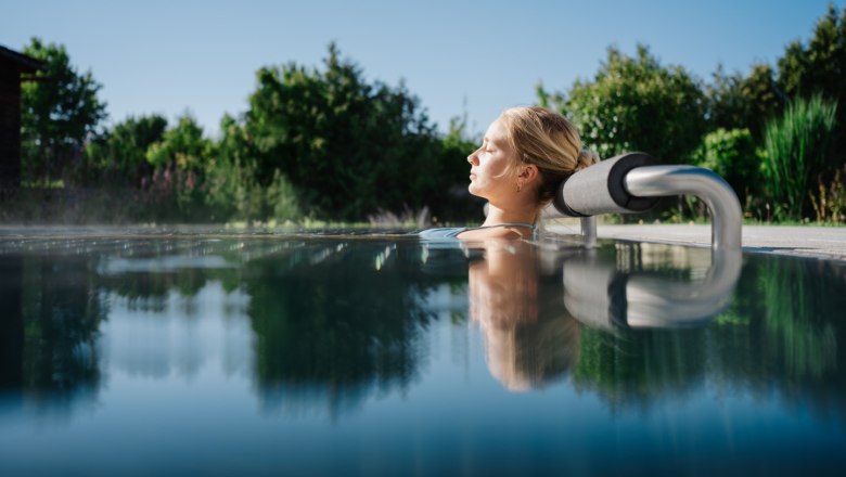 Therme Laa, Au&szlig;enbereich, &copy; Thermenresort Laa / Pflanzl Media