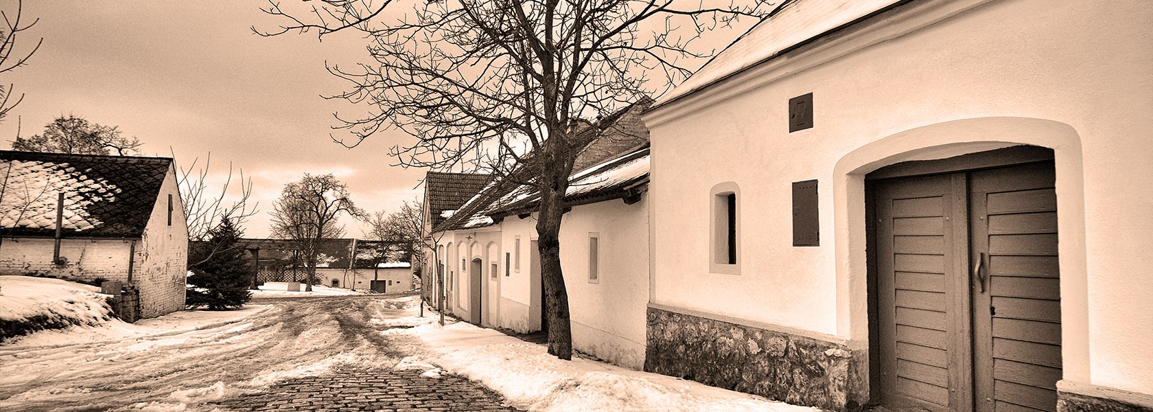 Winter in der Kellergasse, © Weinstraße Veltlinerland / Reinhard Srb